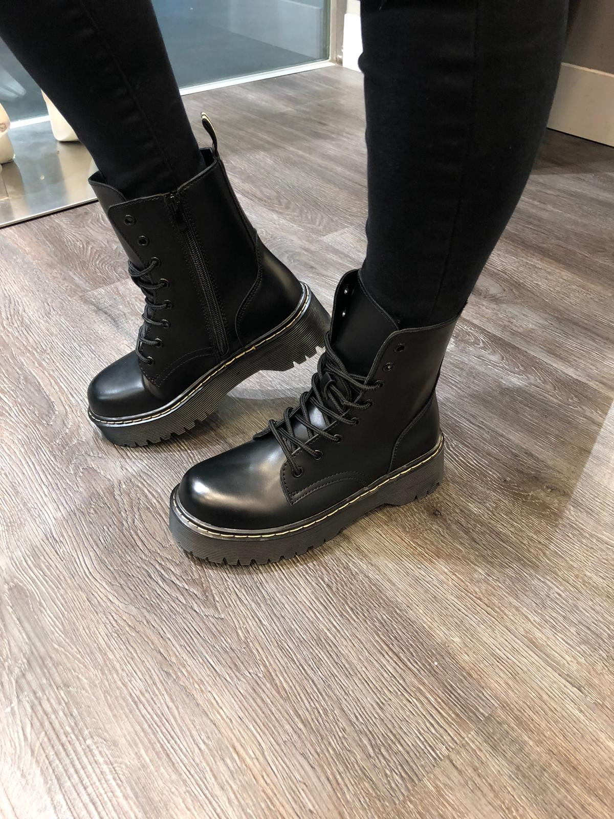 Mia Boots - Zwart