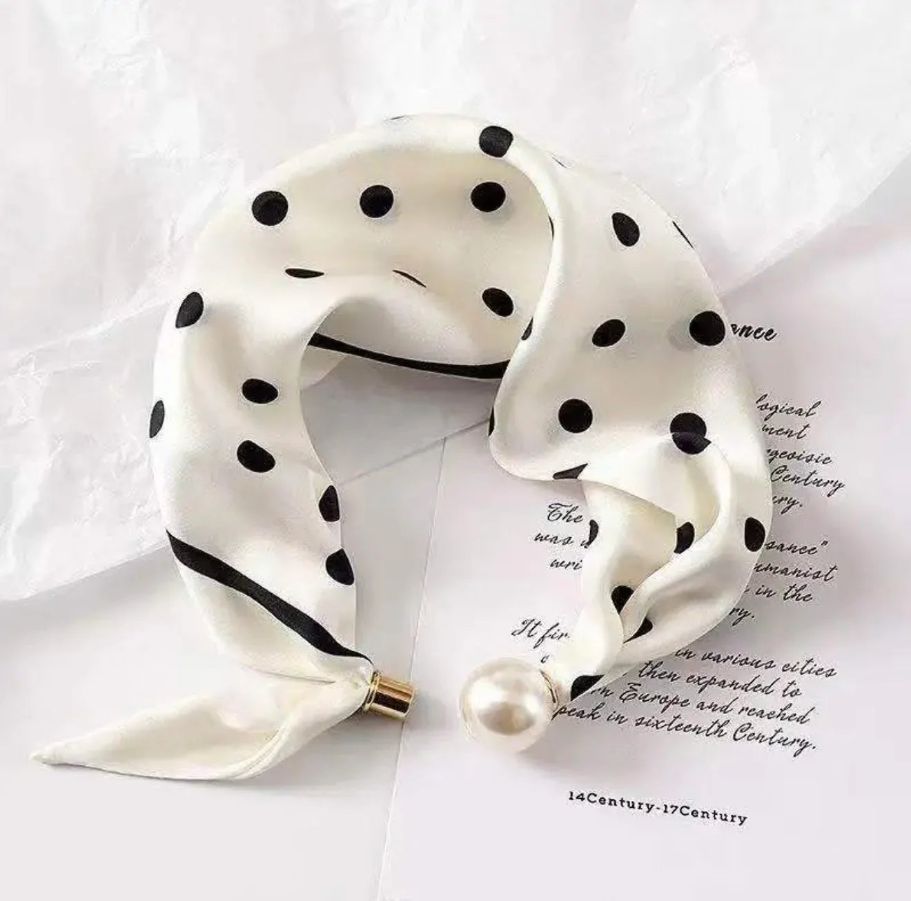Sjaaltje Polka dot | White